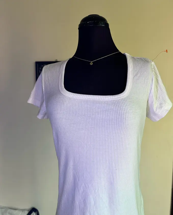 NINE WEST White Soft Tee