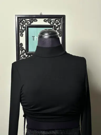 Black Backless Full Seeleves Mock Neck Top